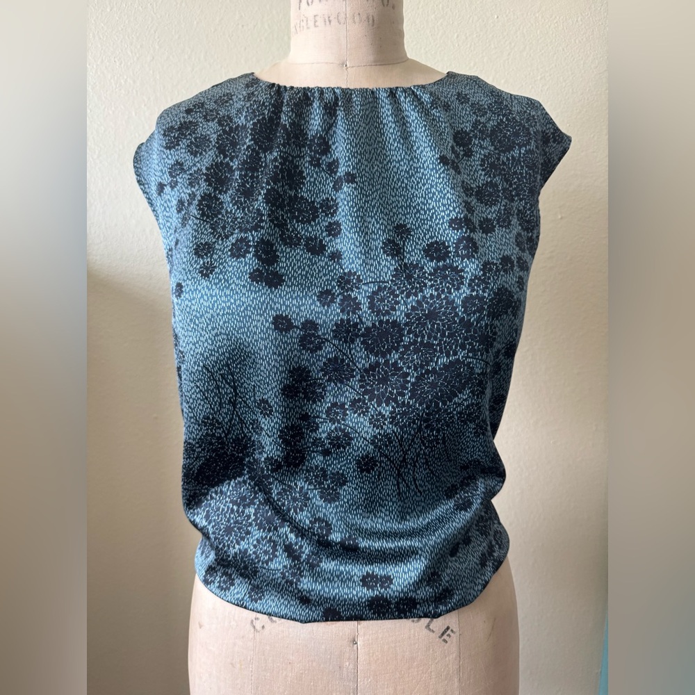 Ann Taylor Factory Blue and Black Blouse with Classic Silhouette